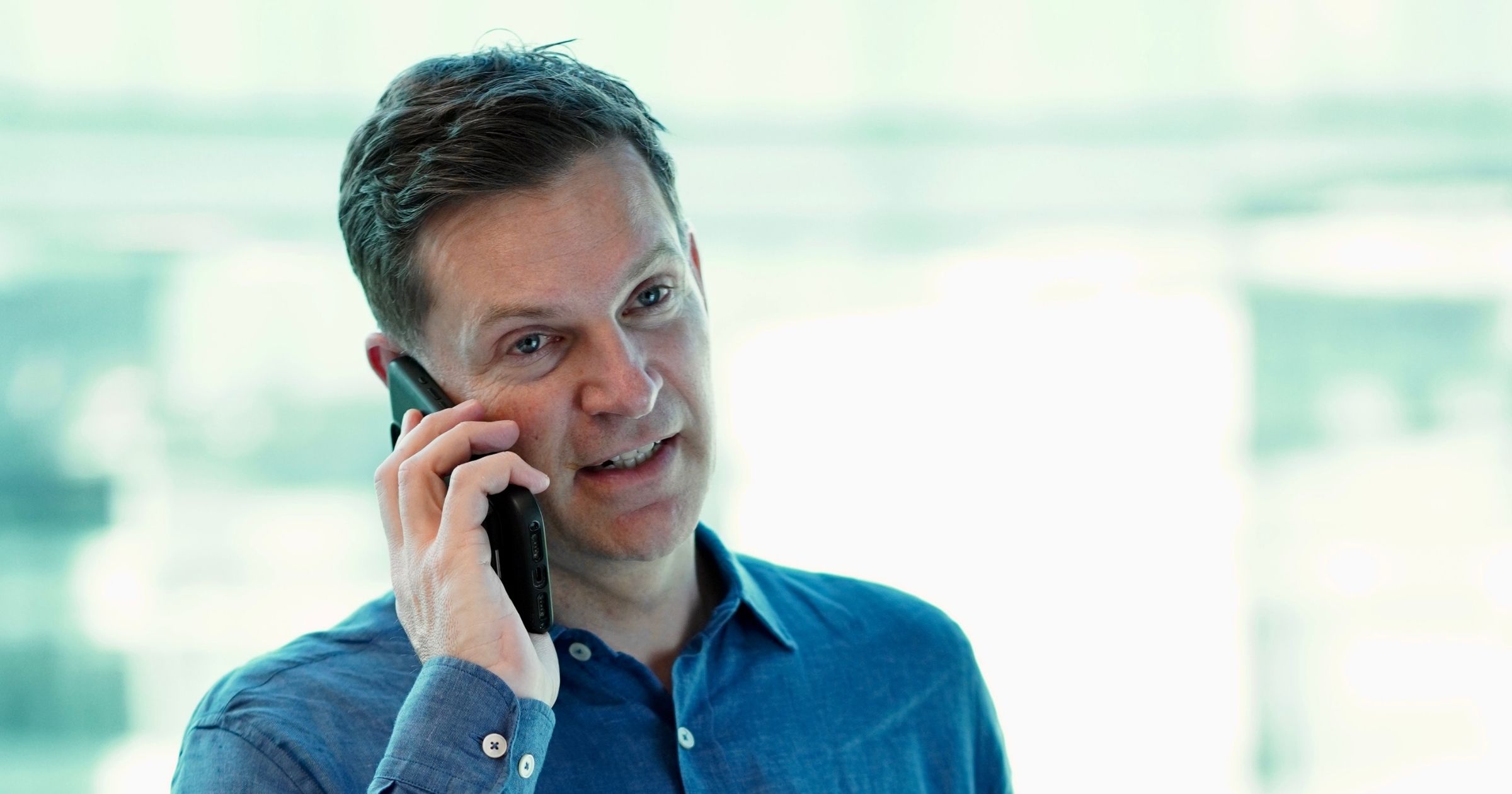 Geschäftliches Telefonat